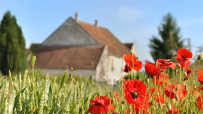 Image by sanddebeautheil on Canva