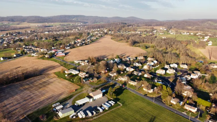 Image by Clinton Weaver on Canva 