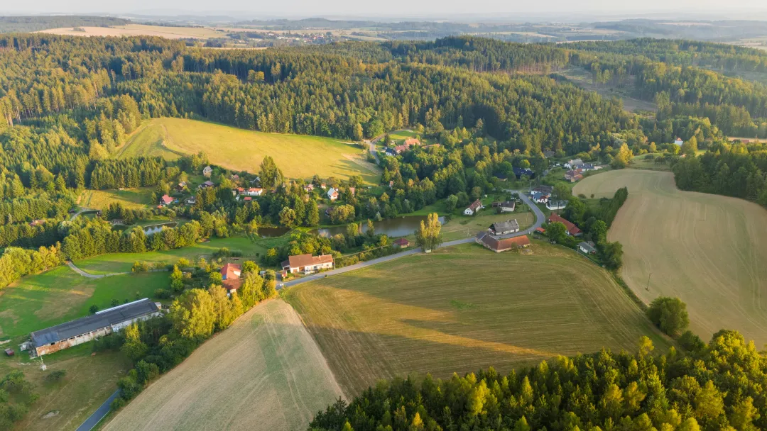 Country page banner